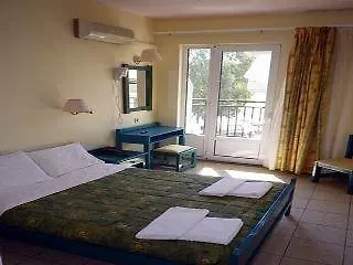 Ilios Aparthotel 2*